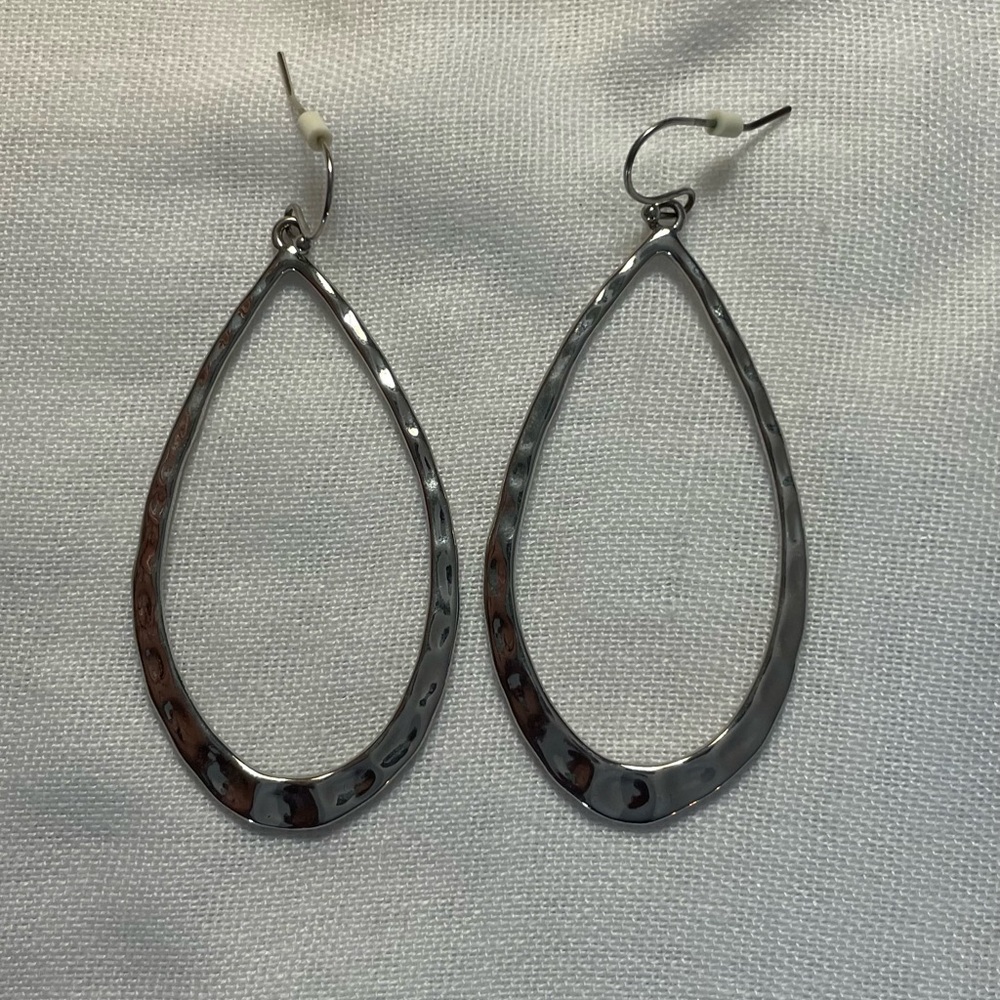 Silver Oval Drop Earrings